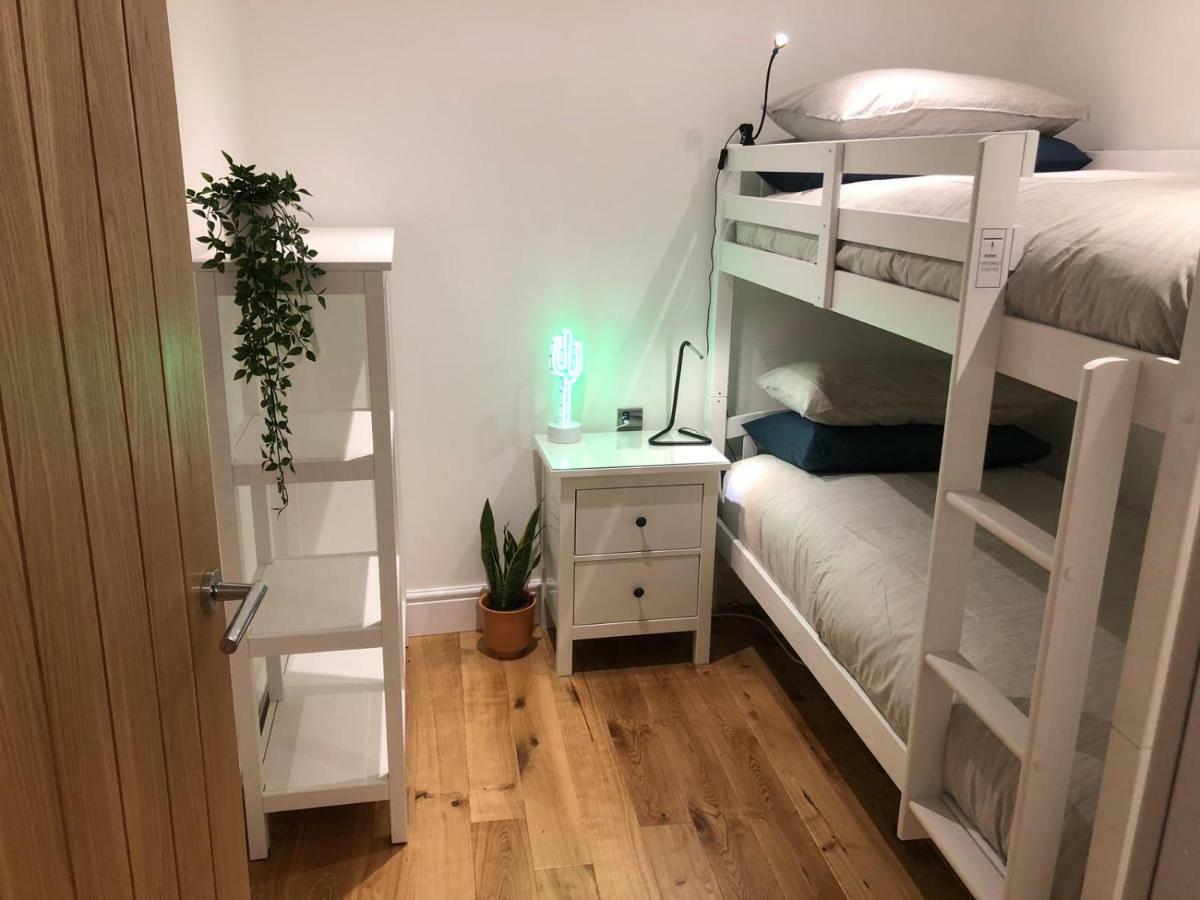 Central Bright 3 Bed Flat With Pool & Parking Edinburgh Ngoại thất bức ảnh