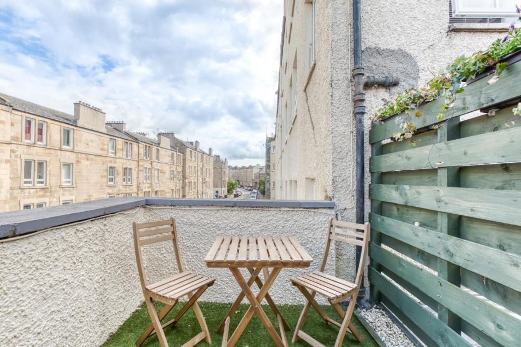 Central Bright 3 Bed Flat With Pool & Parking Edinburgh Ngoại thất bức ảnh